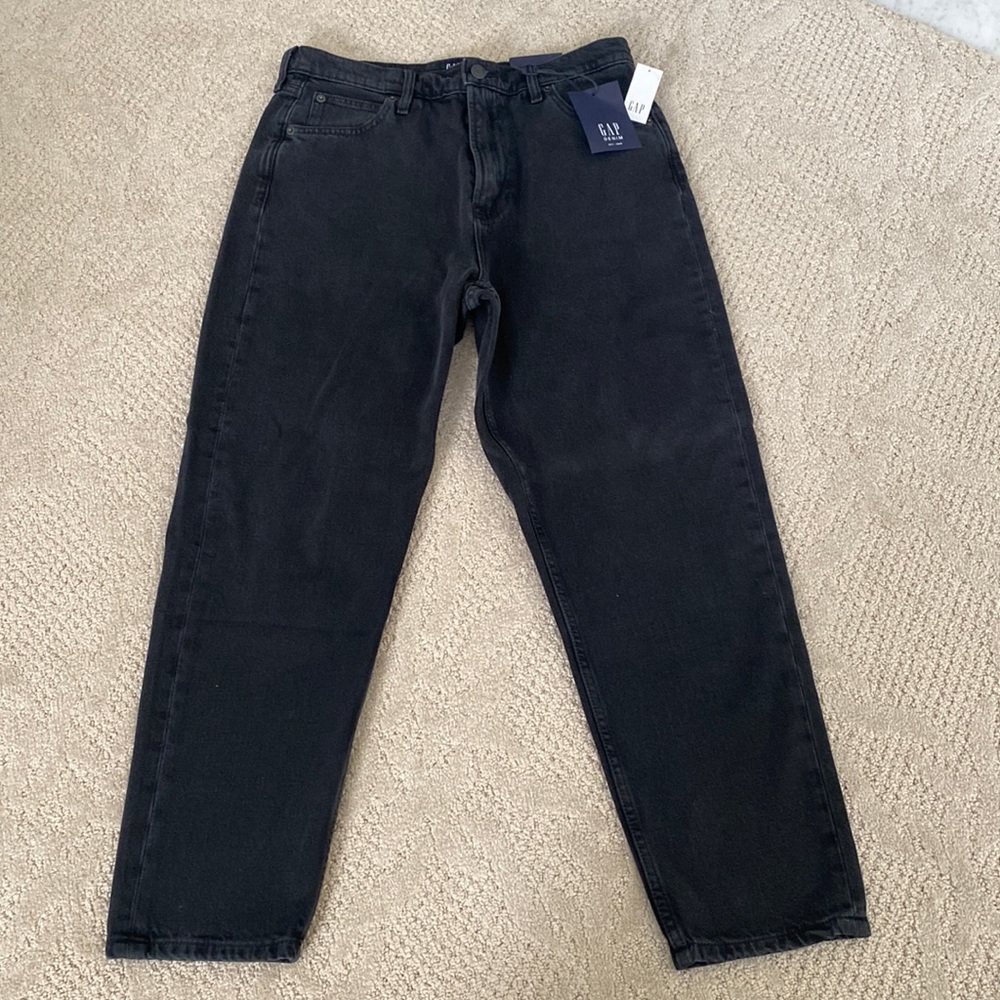 New Gap “mom jeans”